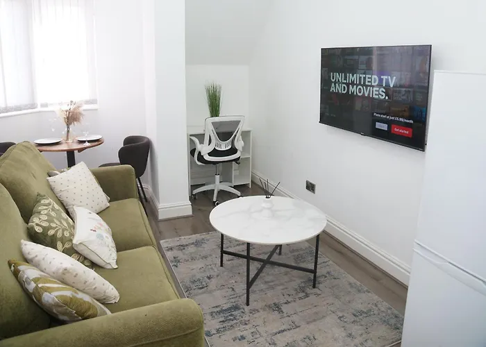 아파트 Affordably Elegant Close To Coop Live, Etihad Stadium And Centre