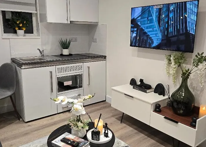 The Cosy Nest - Short Let In Salford *