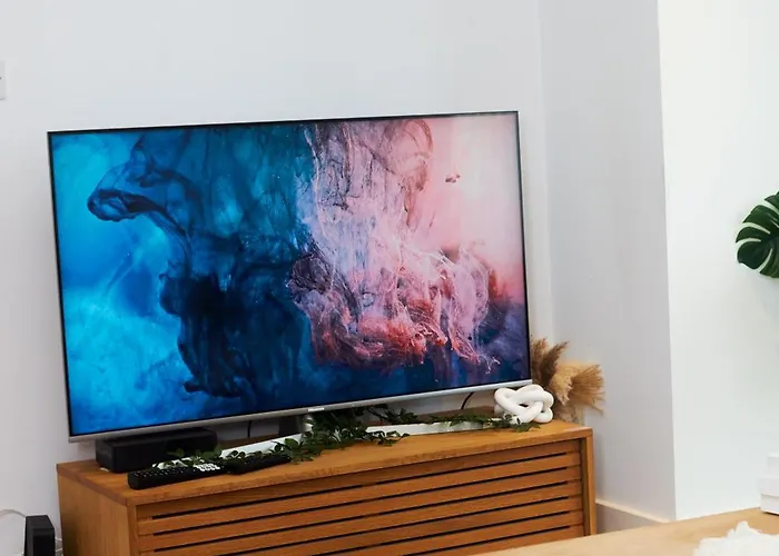 Cosy Two Bedroom In *