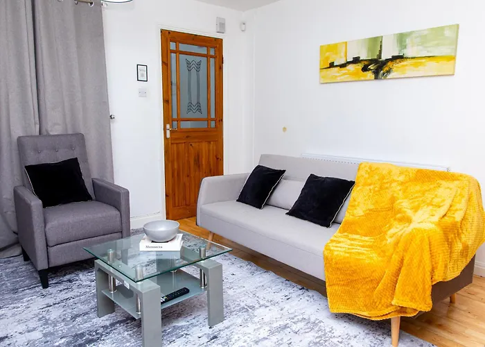 2bedroom Near Etihad Stadium & Coop Live Arena *