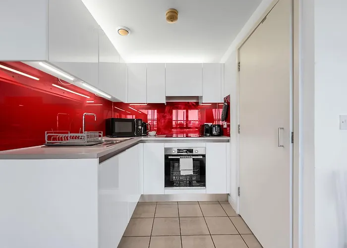 Stunning Canal Side Flat By Superhost Manchester