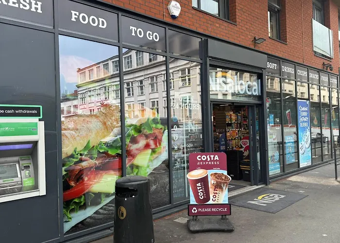 Joyful Management - Riverview 1 Bedroom 10 Min To Centre Apartment Manchester