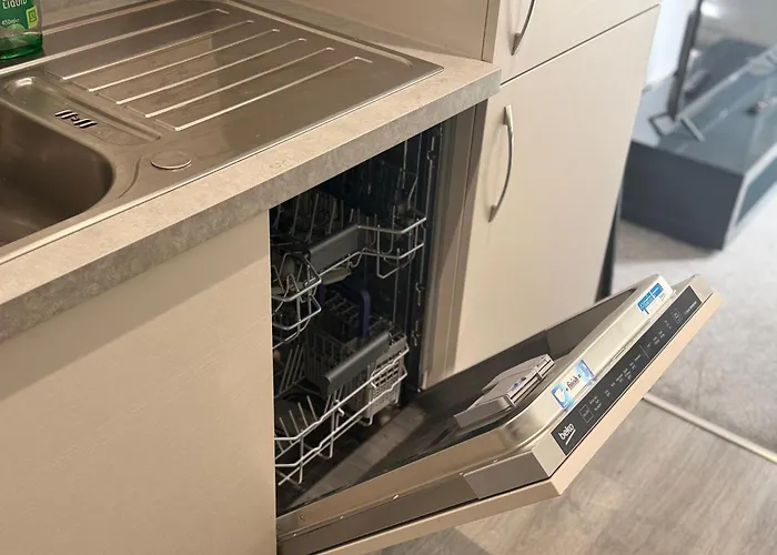 Joyful Management - Riverview 1 Bedroom 10 Min To Centre Apartment Manchester