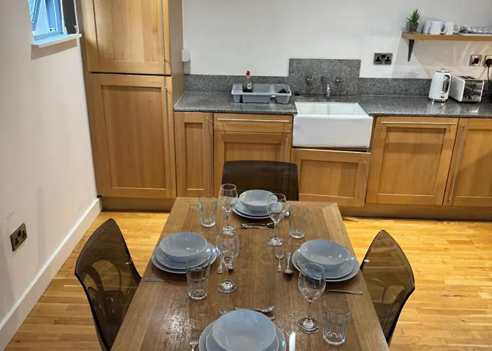 Centre Flat Available For Bookings Of 2 Weeks Or Apartamento Manchester