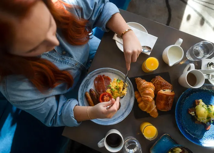 酒店 Clayton Centre 4*