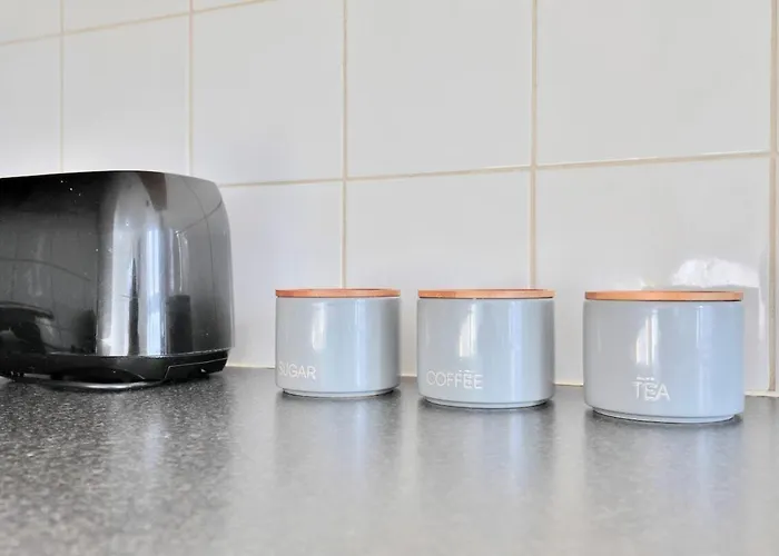 Lejlighed View - Free Parking - Sleeps 6 - Near Centre - By Nmb *