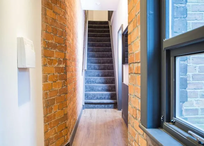 Luxury Boutique * Manchester