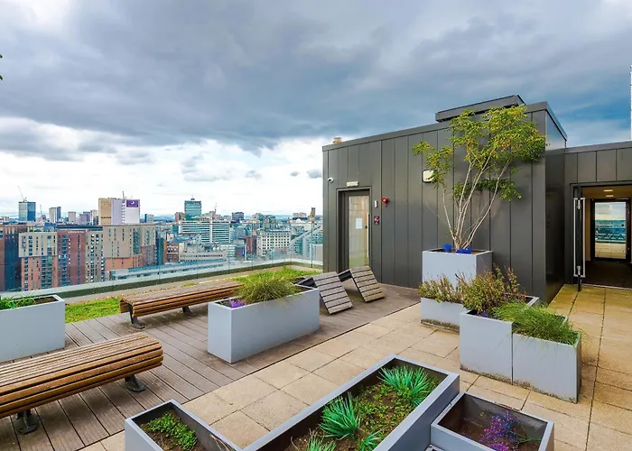 아파트 Duplex In Salford, 2br&2ba, Full Kitchen