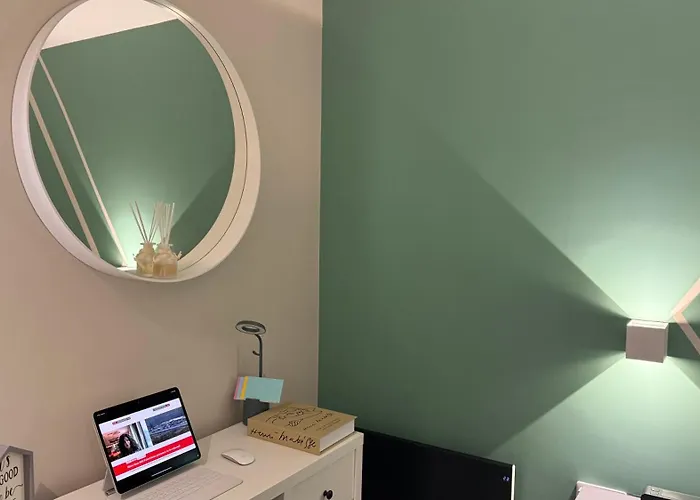 Luxury In Centre Breathtaking View 아파트 *