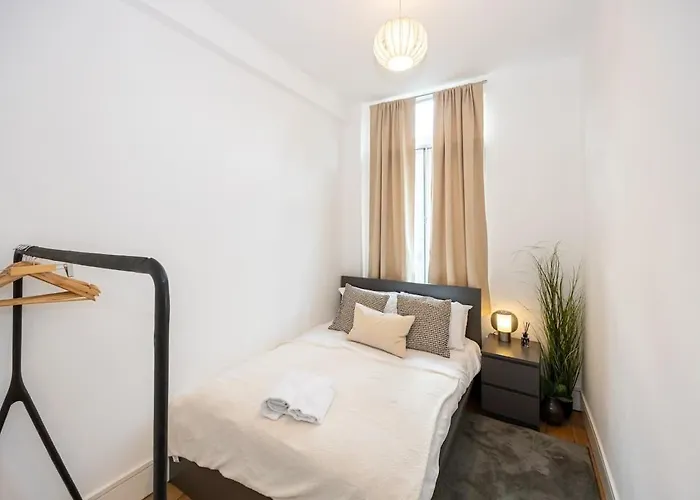 Appartement Sleeps 6 Stunning 2 Bed By Superhost