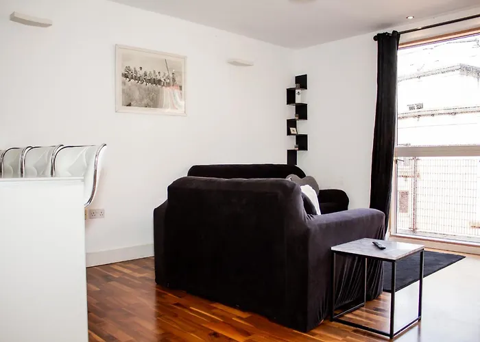 Daire Modern 2 Bed Center *