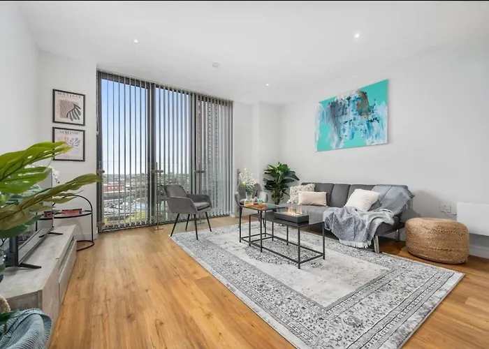 Center 28 Day Perks From May, Family And Business Travel Hideaway,parking, Walking Distance To Amenities *