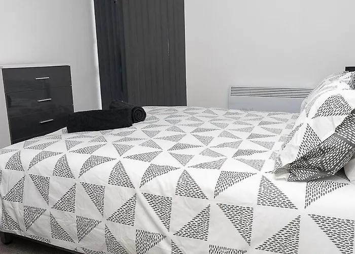 Daire Stunning 2-bed Retreat - Ao Arena & Victoria Stn