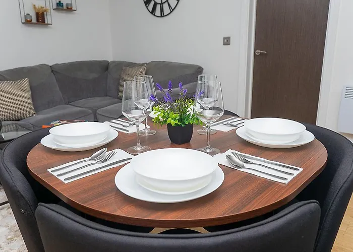 Stunning 2-bed Retreat - Ao Arena & Victoria Stn Daire *