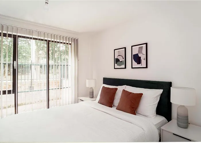 Apartment Contemporary 2bed Near Etihad Manchester