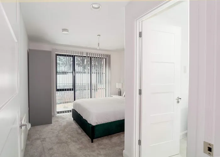 Apartment Contemporary 2bed Near Etihad Manchester