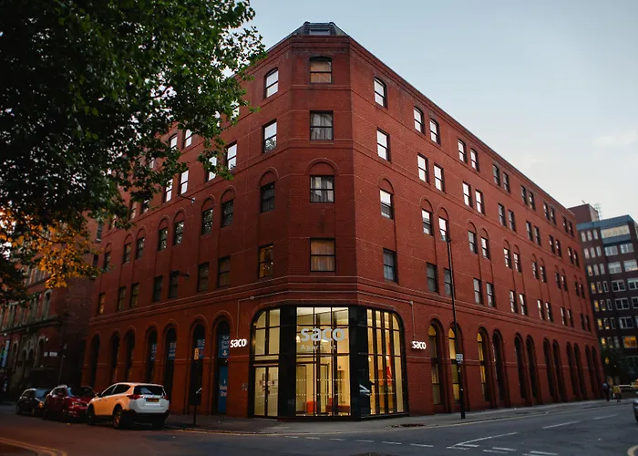 Cove Minshull Street Hotel 4*