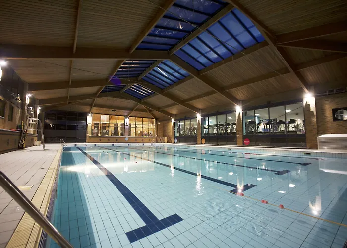 The Waterside And Leisure Club Szálloda Manchester