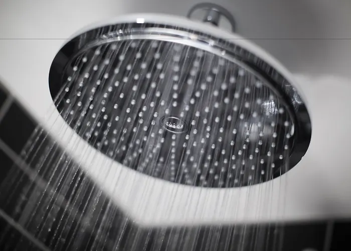 - Centre By Ihg Hotel Manchester