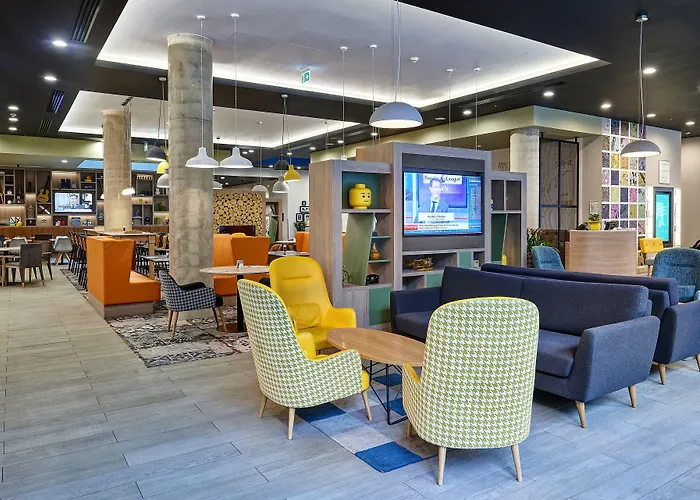 - Centre By Ihg Manchester