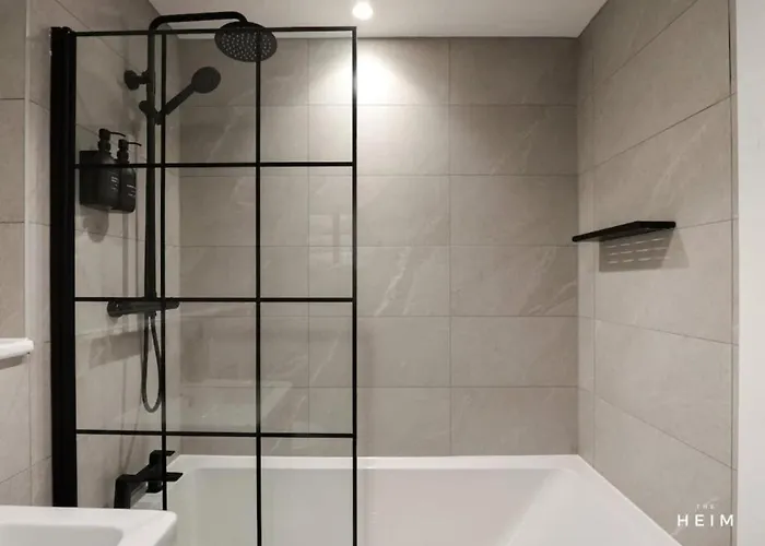 Solaro At The Heim 曼彻斯特