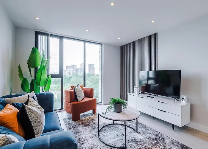 Apartament Modern 2br Parking Great Location & Amenities