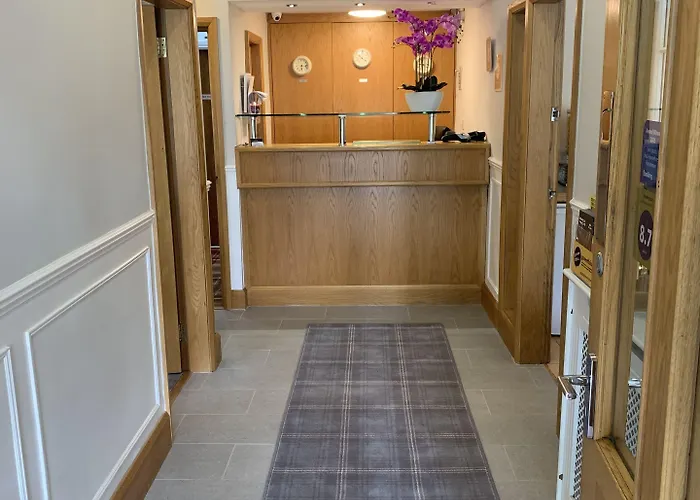 The Westlynne & Otel 3*