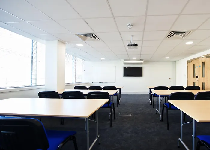 Staycity Piccadilly Hotel apartamentowy