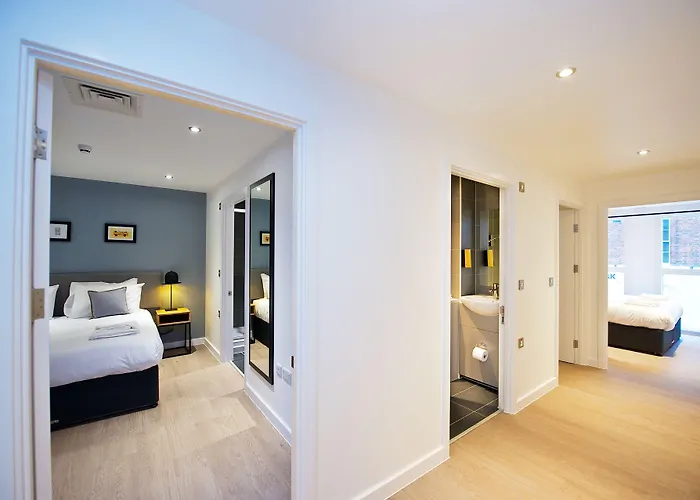 Hotel apartamentowy Staycity Piccadilly 4*