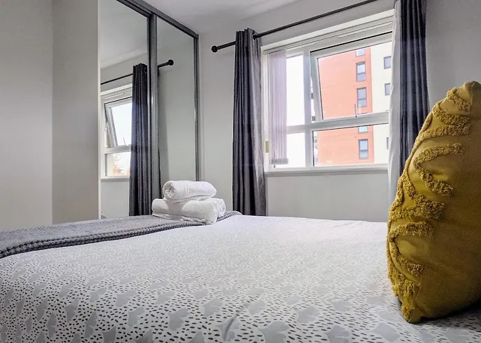 Daire Lord Street With Free Parking & Wifi- Salford Uni, Victoria Station, Ao Arena *