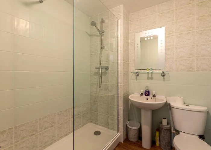 Lägenhet Cosy 2 Bedroom - 8 Mins From Centre - Free Parking - 4gc *