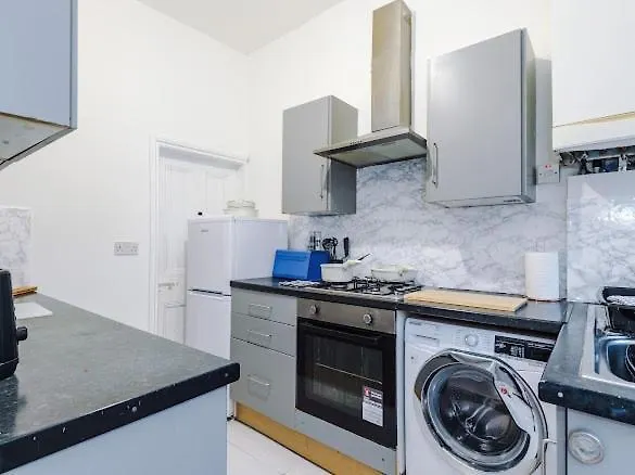 Apartamento Sleep7, Pool Table, Ttennis, Free Parking, 3br *