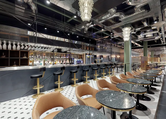 Voco - Centre By Ihg 4*