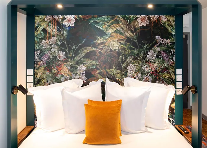 Hotel Yotel Deansgate 4*