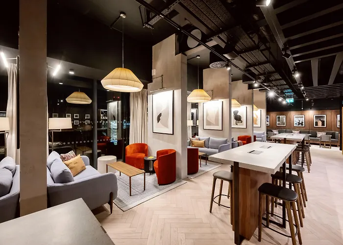 מלון Wilde Centre 4*