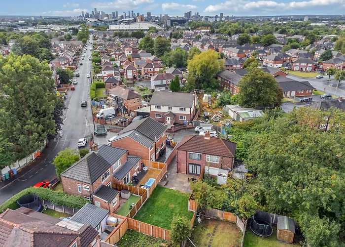 3 Bedroom House 4 Beds Free Parking 2sd 펜션 *