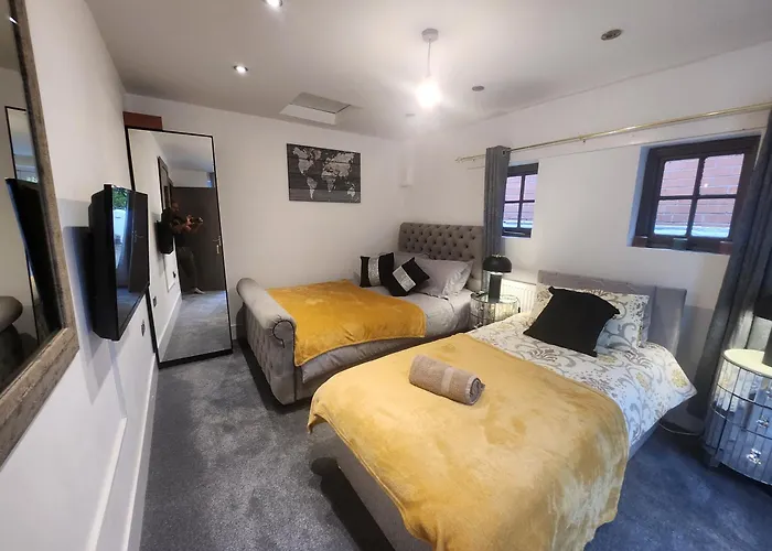 Charming Ground Floor Tudor Free Wifi Apartamento *