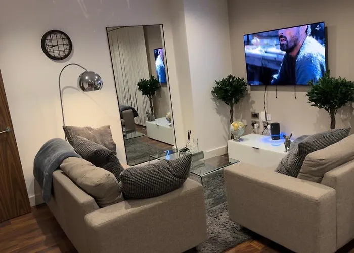 Cozy 2- Bed In The Centre *