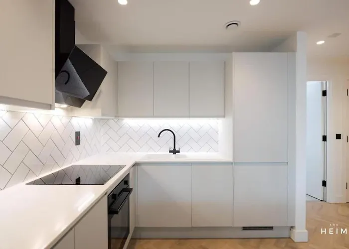 Urbano At The Heim 아파트