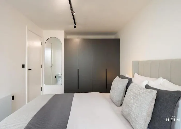 Urbano At The Heim *