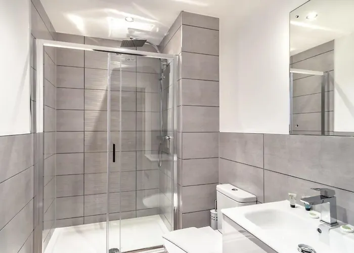 Stayzeni, Alexandra Rise 1 Bed Flat