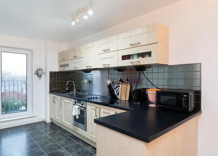 아파트 - 6 - Stadium View - Coo-op Live Arena