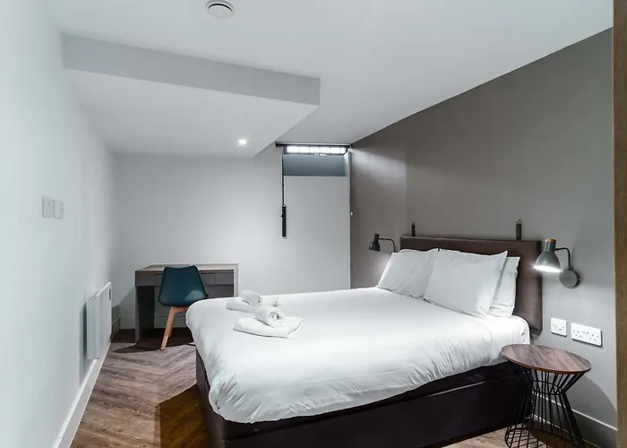 Modern 3bed Flat In W Security * 맨체스터