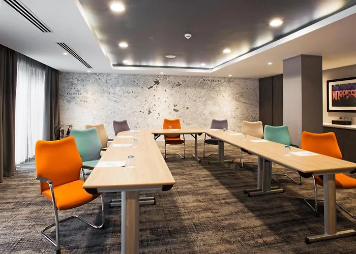 - Centre By Ihg Hotel 4*