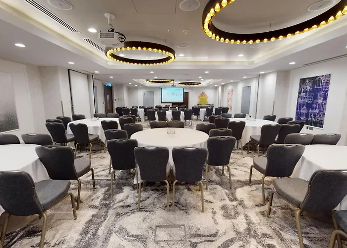 - Centre By Ihg Hotel