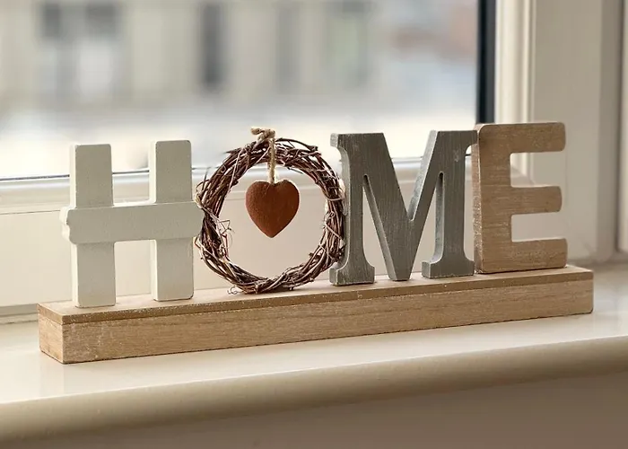 Joyful Group Living 2- Bed Near Piccadilly Lejlighed *