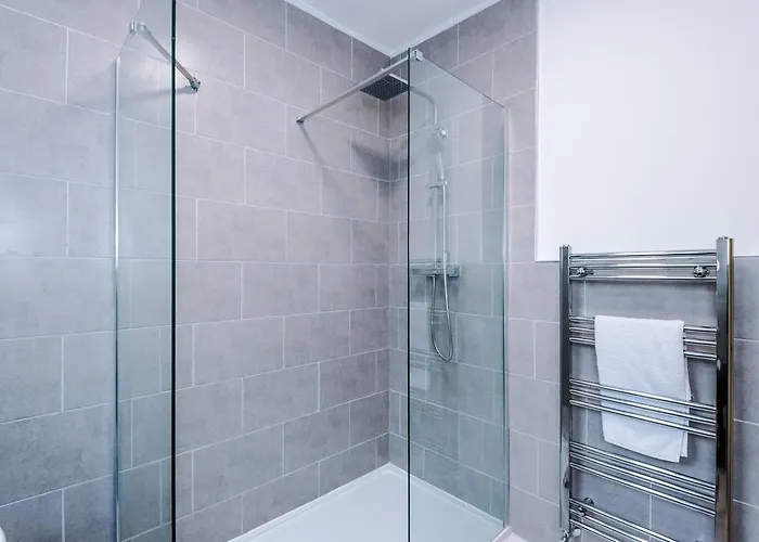 8min To Metrolink 20min To Etihad And Coop Live With Free Parking 別荘 *