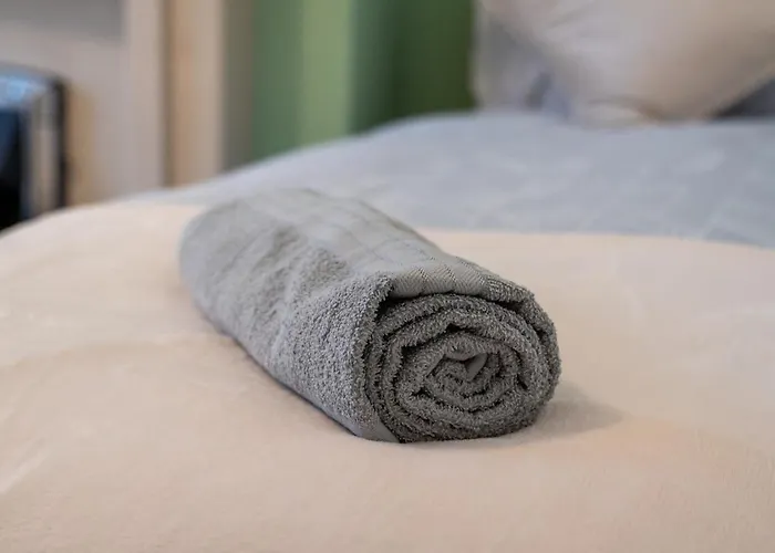 Vakantiehuis Premium Failsworth - Sleeps Up To 14! *