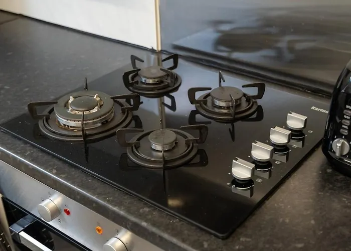 Casa de Férias Premium Failsworth - Sleeps Up To 14!