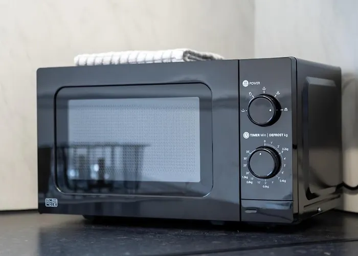 Premium Failsworth - Sleeps Up To 14!